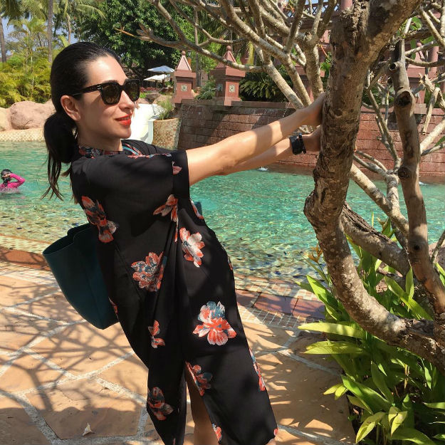 28-insta-karisma-kapoor