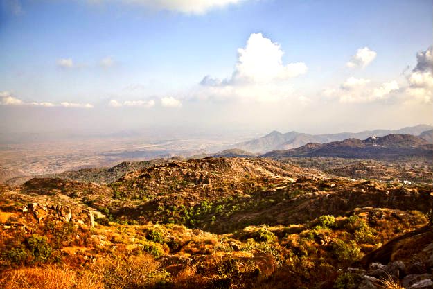 3-travel-mount-abu-guru-shikhar1