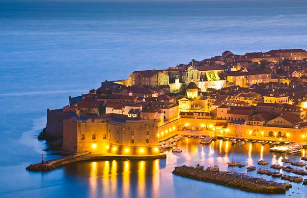 Croatia-Dubrovnik-by-night-shutterstock_111548789
