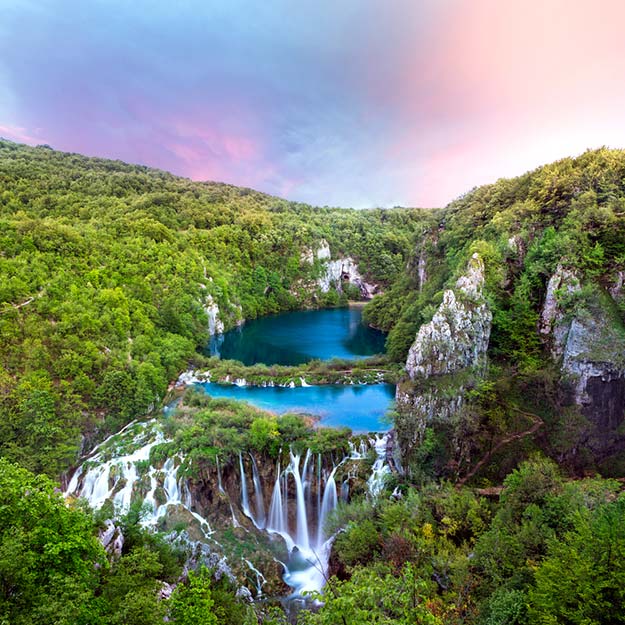 Croatia-sunset-view-in-the-Plitvice-Lakes-National-Park