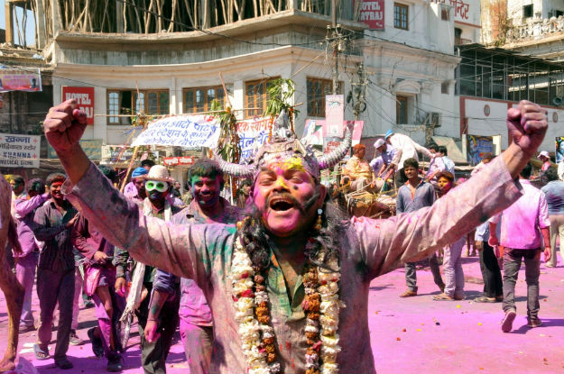 Lucknow (2)