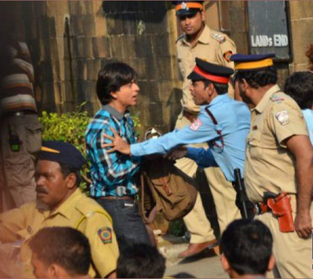 SRK shoot Mannat