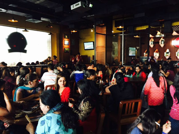The United SPorts Bar - Mumbai