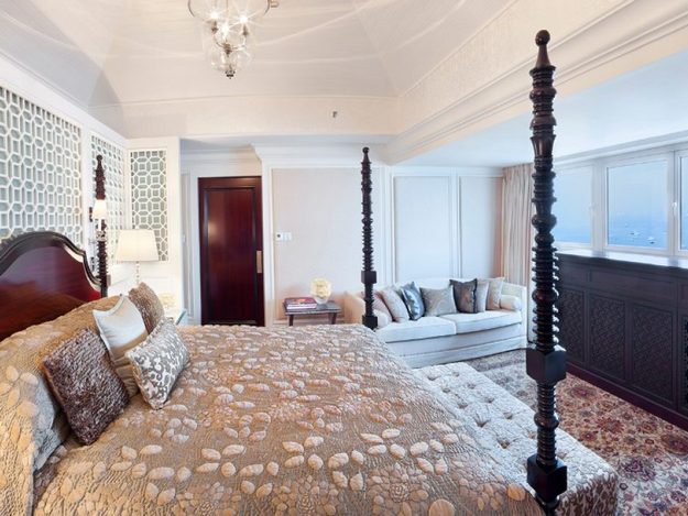 10tata-suite-bedroom