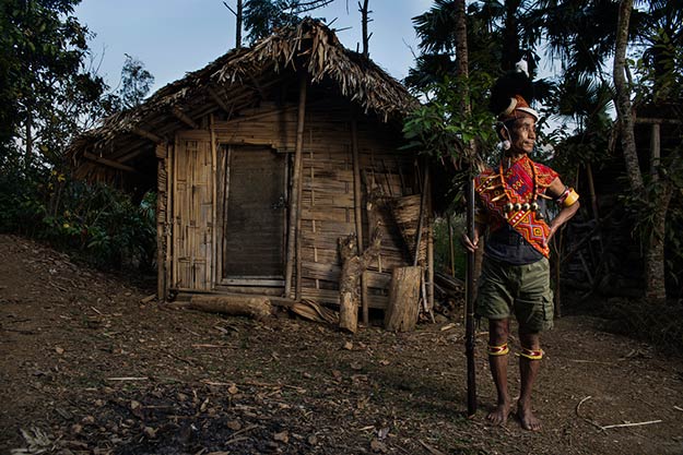 konyak naga tribe