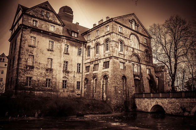 India’s Most Haunted Charleville Mansion in Shimla