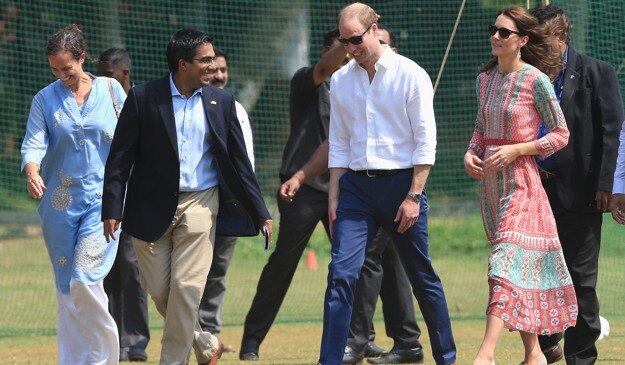 Kate and William at Oval Maidan, Mumbai