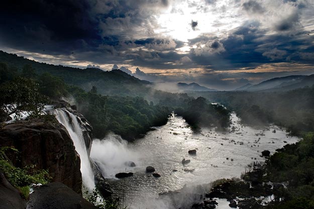 Athirappilly-falls-kerala