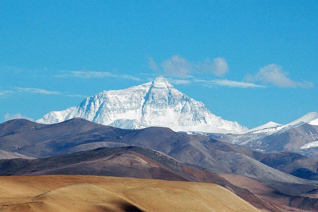 Did You Know Mt Everest Isn T The World S Tallest Mountain India Com