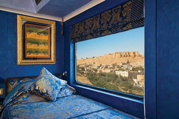 palace-on-wheels-2