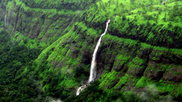 Here's why Lonavala will always be THE BEST PLACE for a one day trip ...