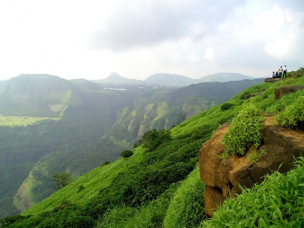 Places To Visit Near Pune That Promise Ample Natural Beauty, Adventure