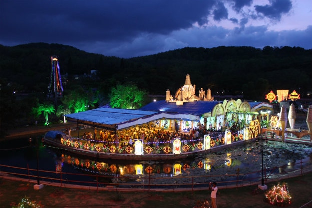 Temple 2