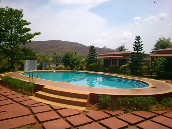 balaji-resorts-velhe