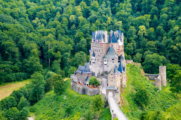 eltz castle