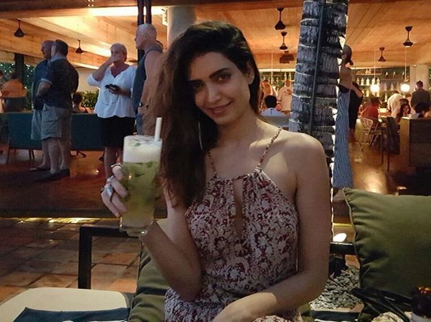 karishma-tanna-hot-photos6