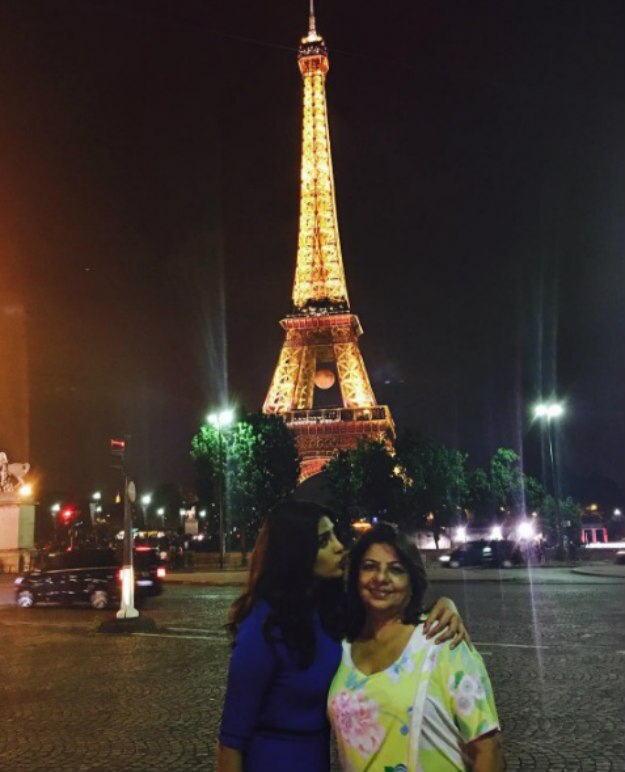 priyanka chopra paris 4