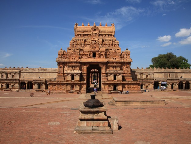 9 Alluring Heritage Temples In India 