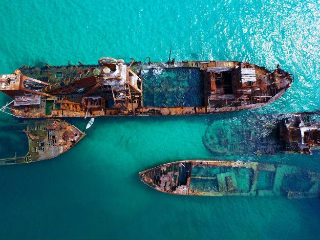 Sand Dredger Moreton1