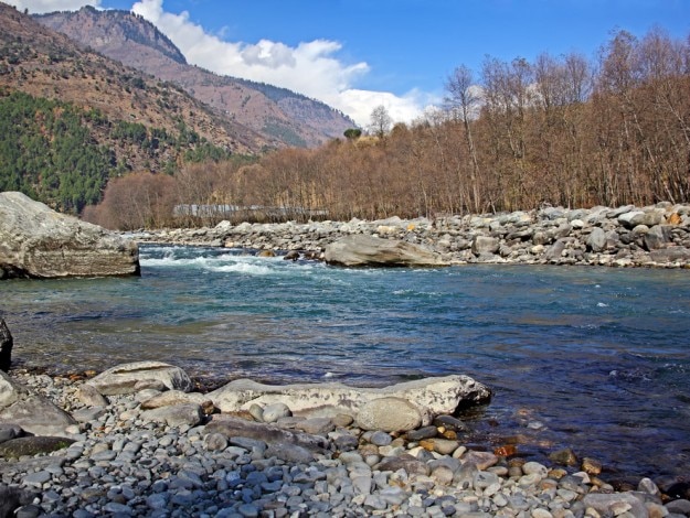 beas river manali