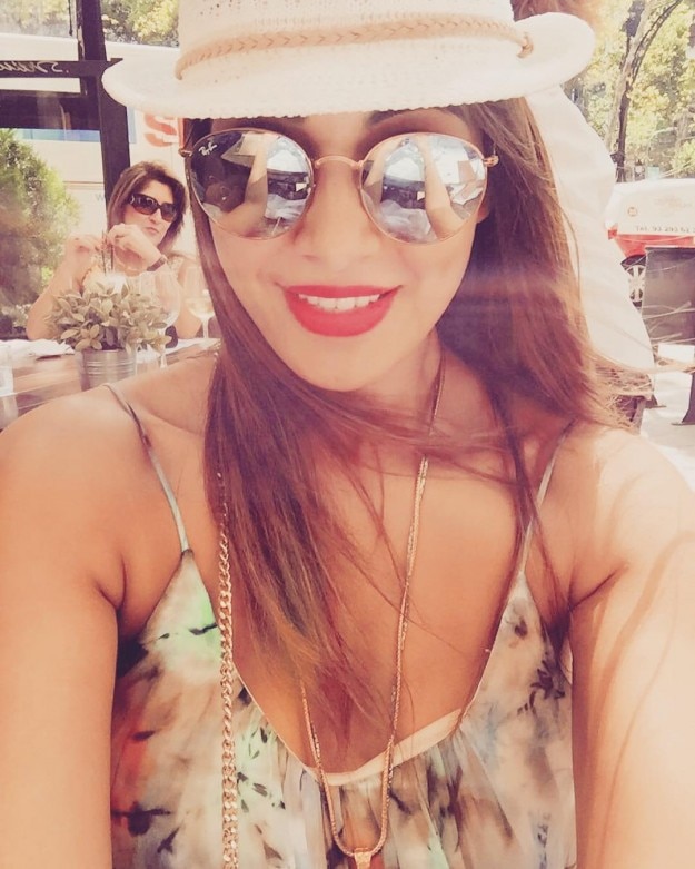 Bipasha posing on a bright sunny day
