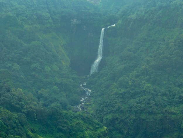 11 Highest Waterfalls To Visit In The Monsoon In Maharashtra