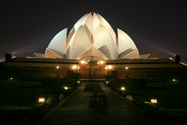shutterstock bahai lotus1