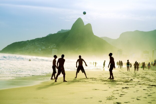 shutterstockfootball1