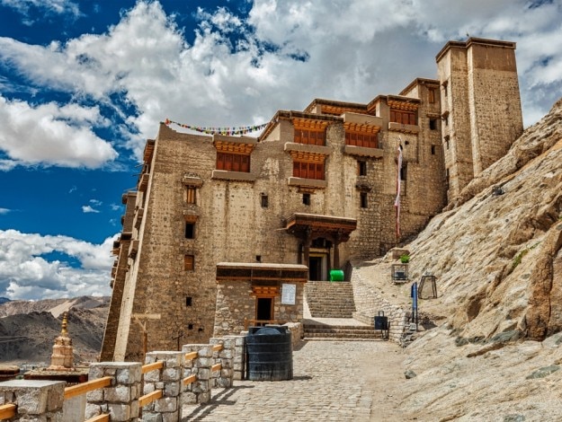 kashmir-leh-palace