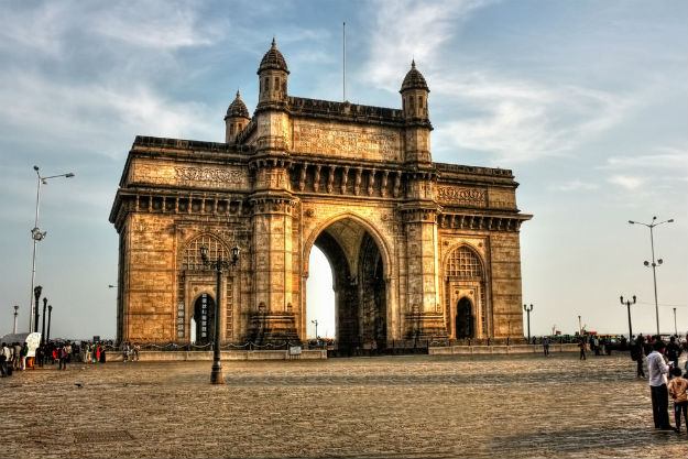 Top 10 Most Popular Tourist Attractions in Mumbai You Must See