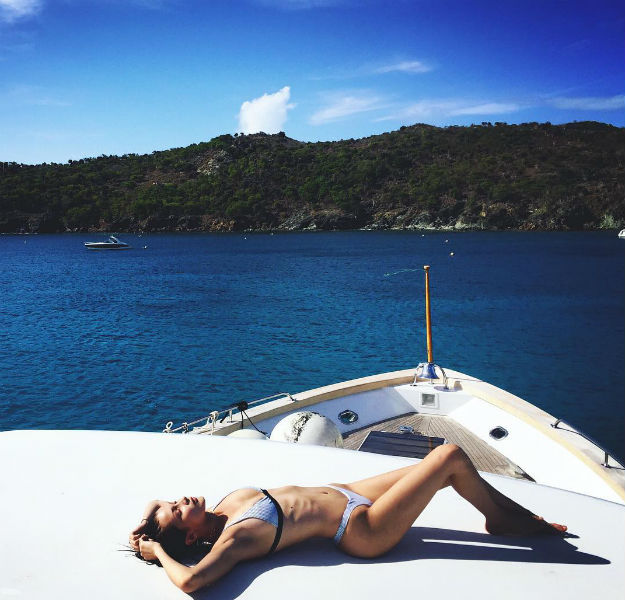 Bella Hadid 9