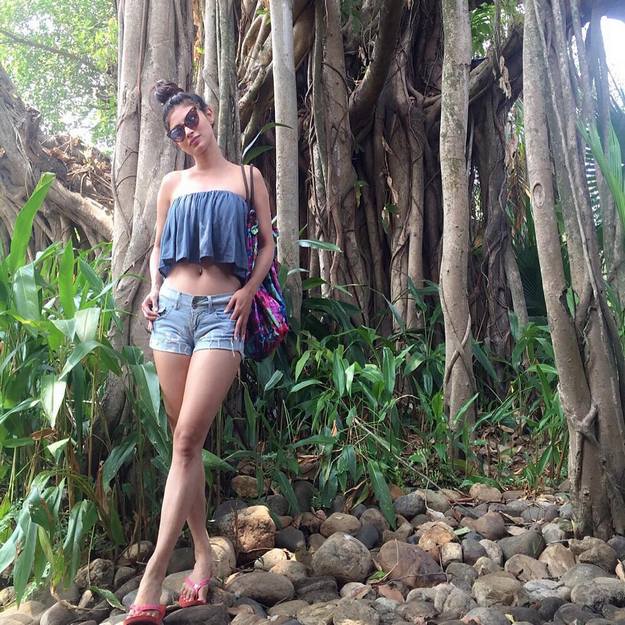 Mouni 10