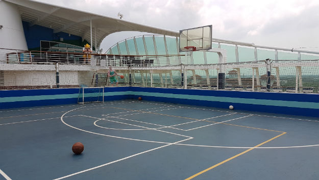 Basketball court on the top deck of Mariner of the Seas