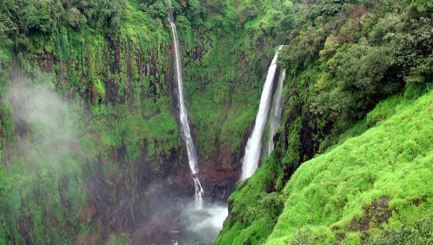 thosegar-waterfalls