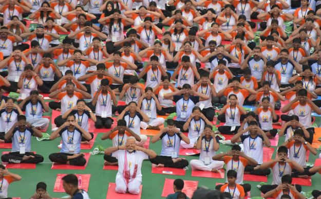 Modi yoga 4