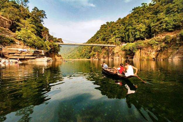 Dawki River, Dawki, in West Jaintia Hills district, Meghalaya, Photograph Courtesy: Vikramjit Kakati/Wikimedia Commons