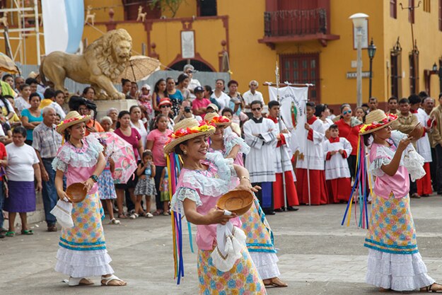 Aborigen dancers in Nicaragua