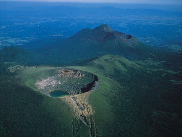Kirishima Mountain Range, (c) JNTO