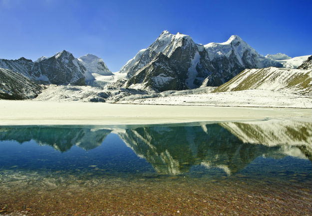 Gurudongmar Lake photo 10