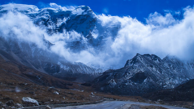 Gurudongmar Lake photo 5