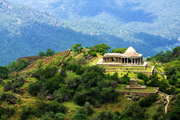 Kumbhalgarh temple photo