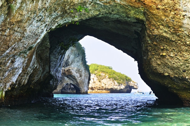 Los Arcos National Marine Park in Mexico near Puerto Vallarta