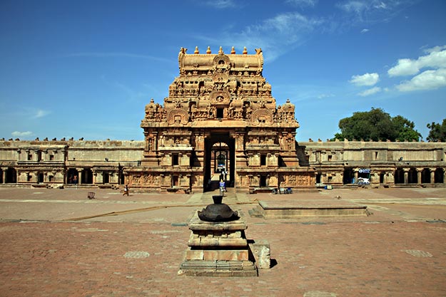 Brihadeeswara Temple in Thanjavur: 10 Marvelous Images of the Chola-Era ...