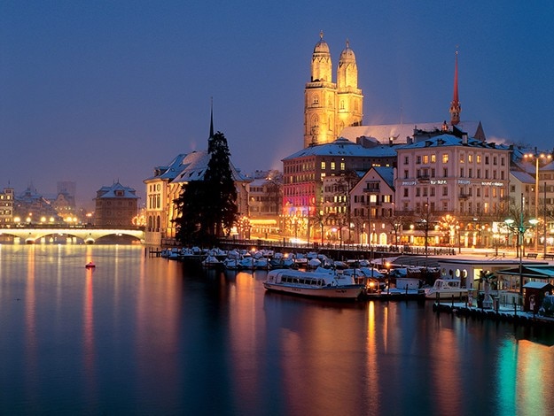The-river-Limmat-in-Zurich