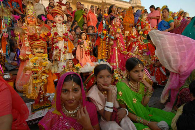 Gangaur Festival 2018 Popular Cultural Procession In Rajasthan On March 20 0779