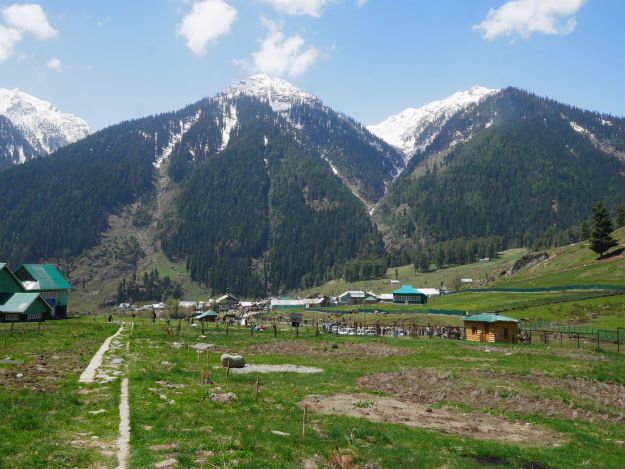 Aru Valley photo 6