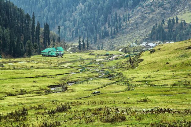 Aru Valley in Jammu and Kashmir is Calling Out to You! VIEW PICS ...