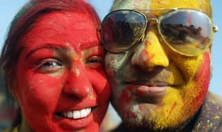 Holi Special: 5 Beauty tips for a safe and enjoyable Holi