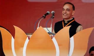 UP polls: Ex-Mumbai police chief Satyapal Singh attacked!