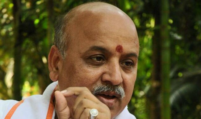 Praveen Togadia sends legal notice to media houses